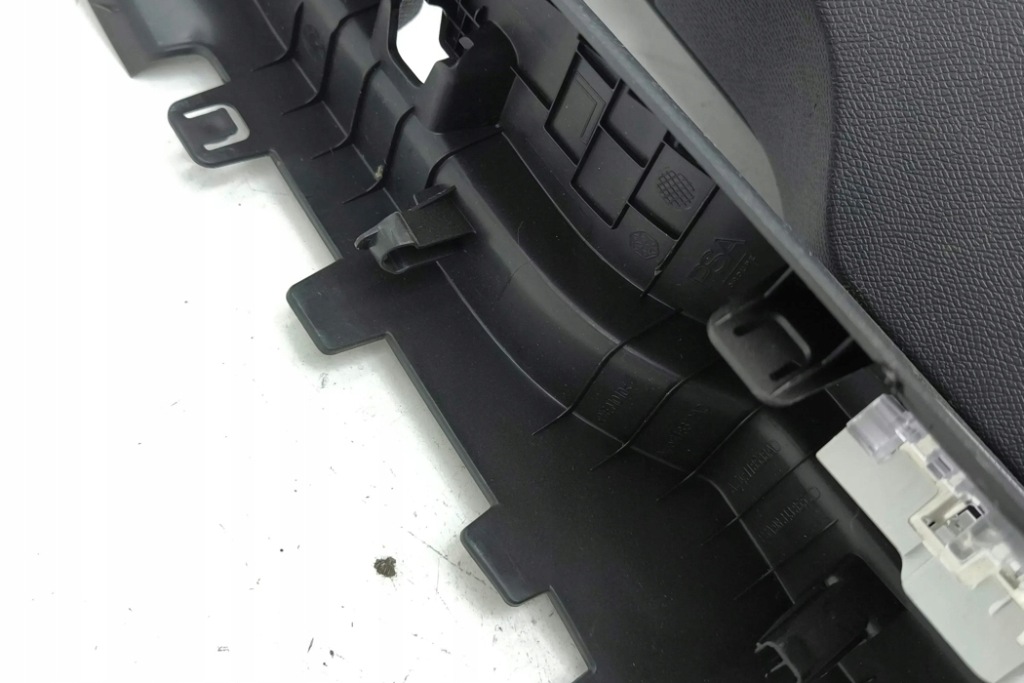 фото №12, Шторка багажника citroën c4 iii ba_, bb_, bc_ 98343855 electric 2021