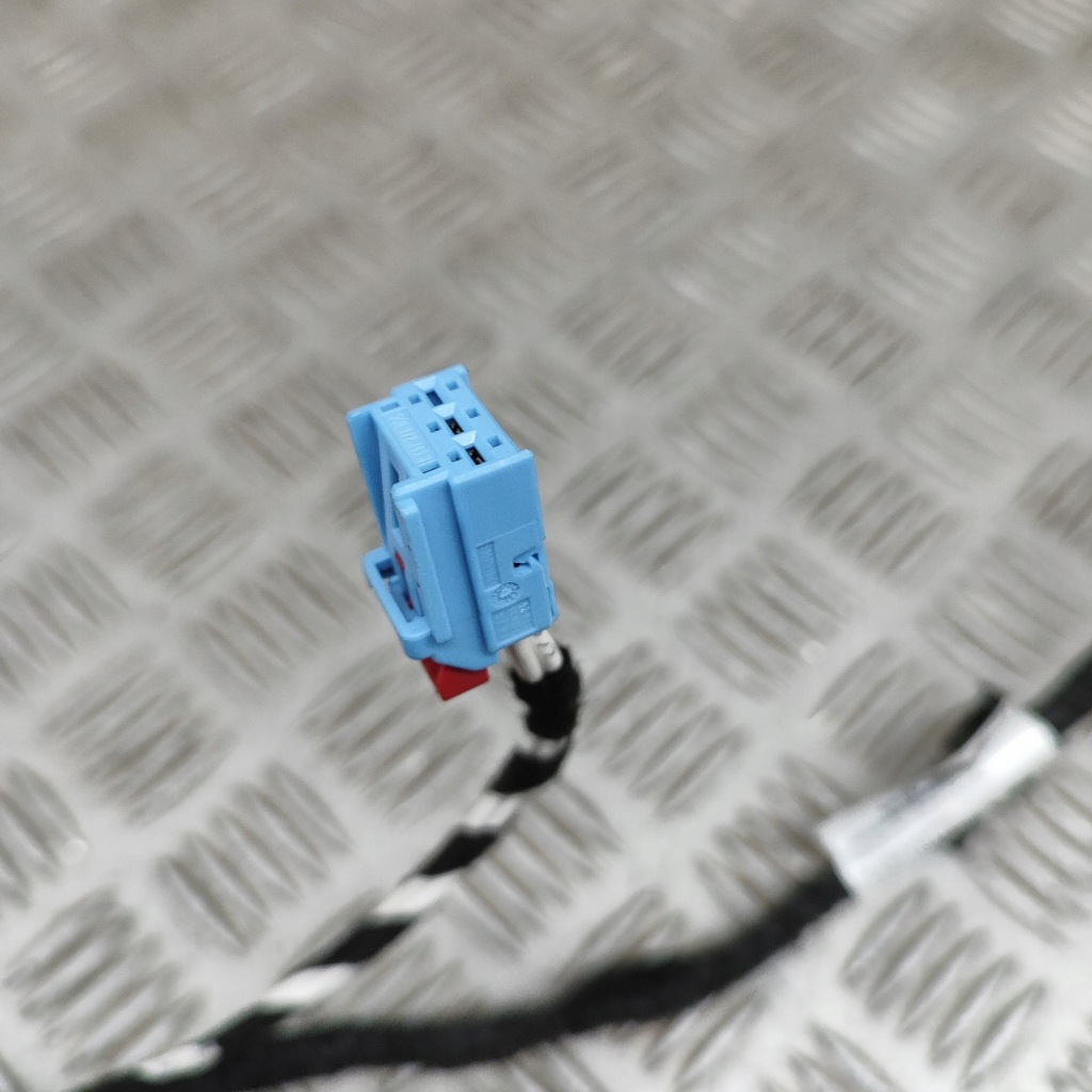 фото №6, Volkswagen tiguan 2024 перед сторона права джгут трубопровід двері передніх