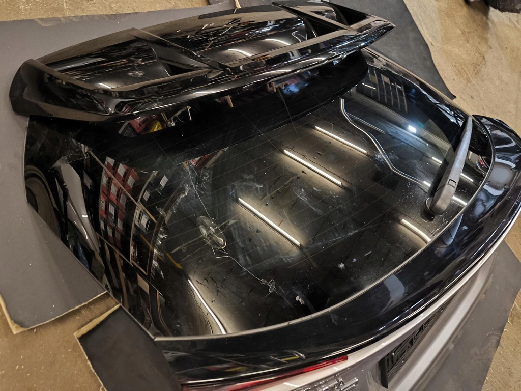 фото №6, Toyota chr i lift кришка багажника багажника комплектна лампи 2nk