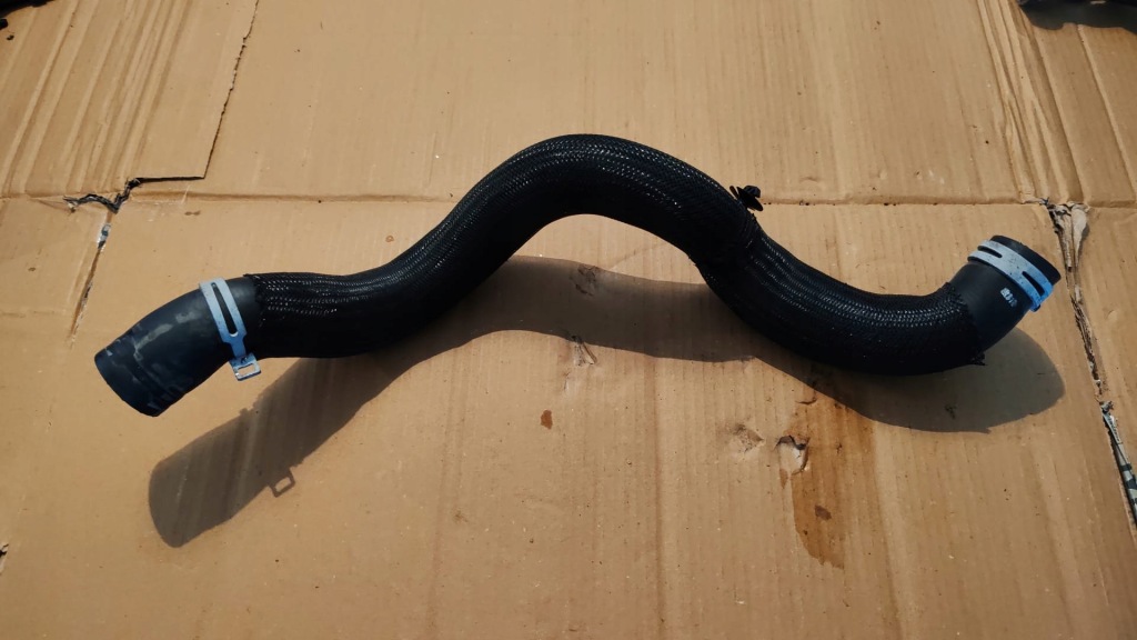 Купить Пабтрубок  труба шланг воды renault express ii 215017753r 1.5blue dci 22r