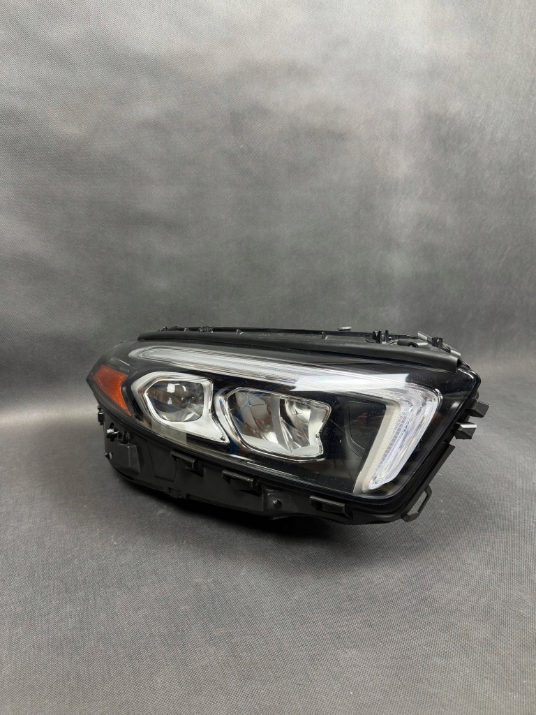 Фара high performance лампа r америка mercedes klasa a w177 a1779063200 Недорого