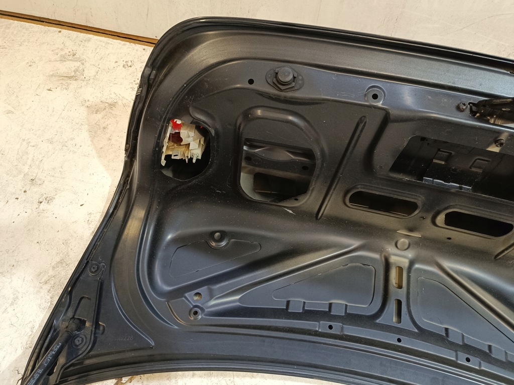 фото №8, Кришка багажника багажника bmw 3 e90 комплектна