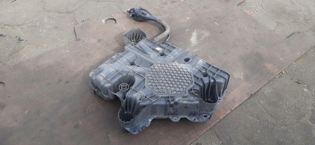 Bak бак adblue peugeot expert 3 p1001374 12678023 Зі Шроту