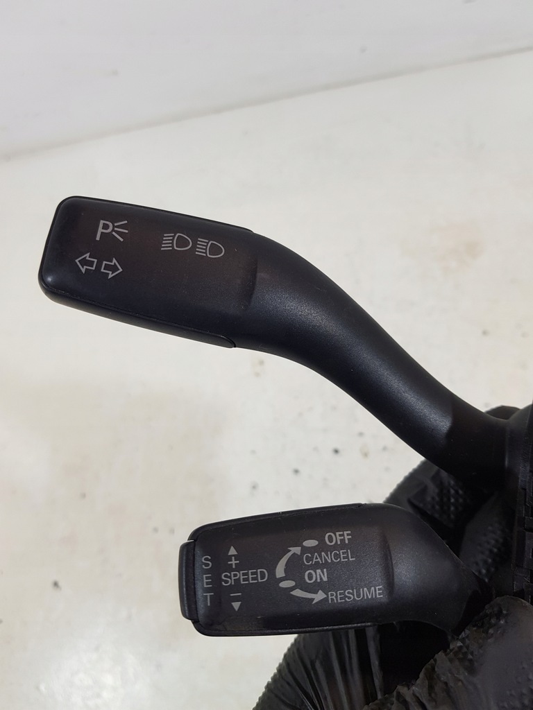 фото №15, Перемикач комбінований 1k0959653d audi a3 8p eur 08r