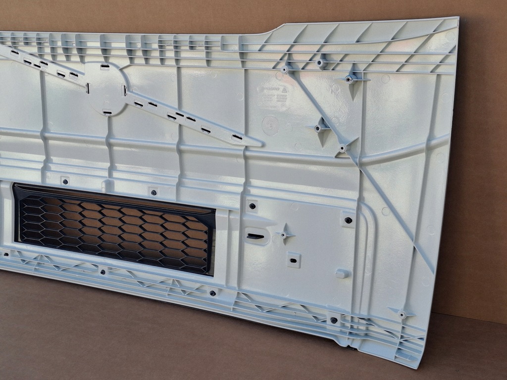 фото №10, Volvo fe euro 6 fl капот решётка радиатора решётка радиатора оригинал 21853087