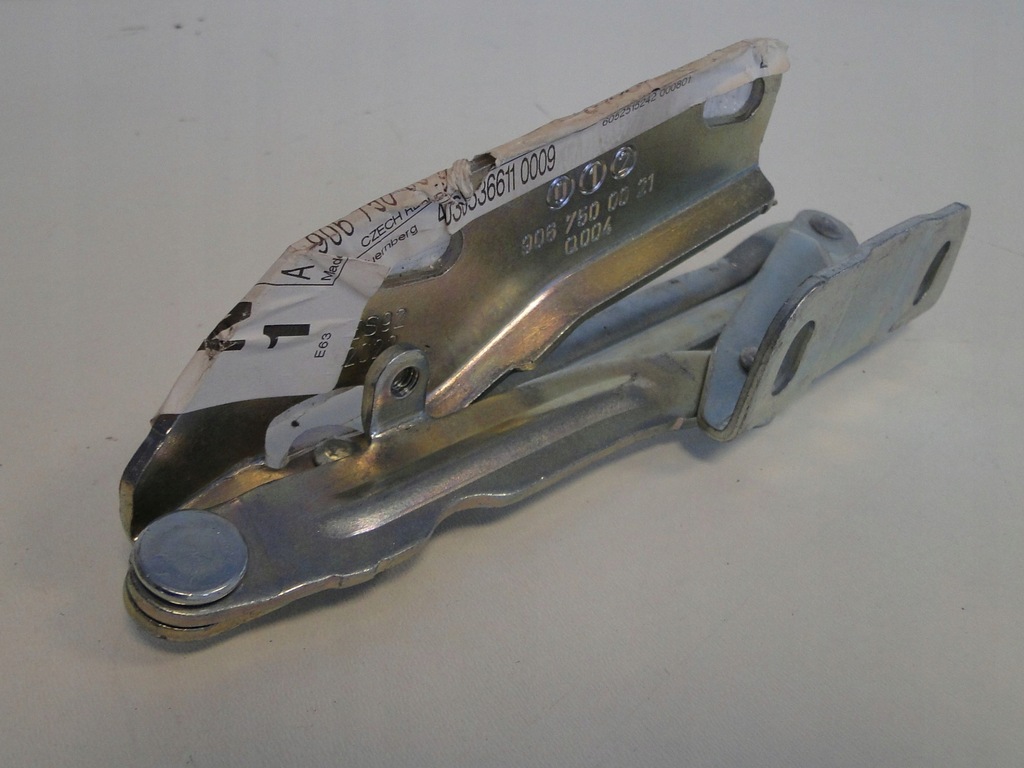 фото №4, Mercedes sprinter 906 петлі петля капот правий