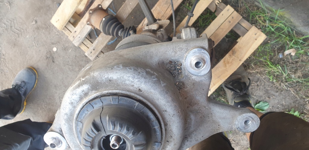 фото №7, Амортизационная стойка амортизатор поворотный кулак правый перед audi a4 b8 allroad 3.0 tdi