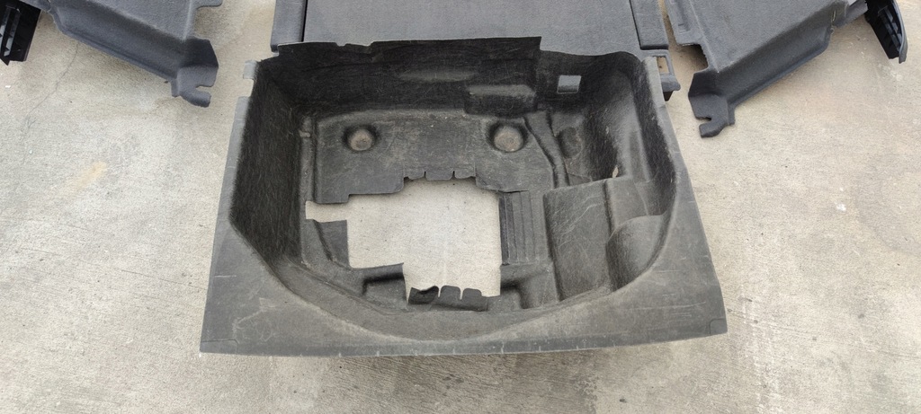 фото №5, Обшивка пол комплект audi a4 b8 avant