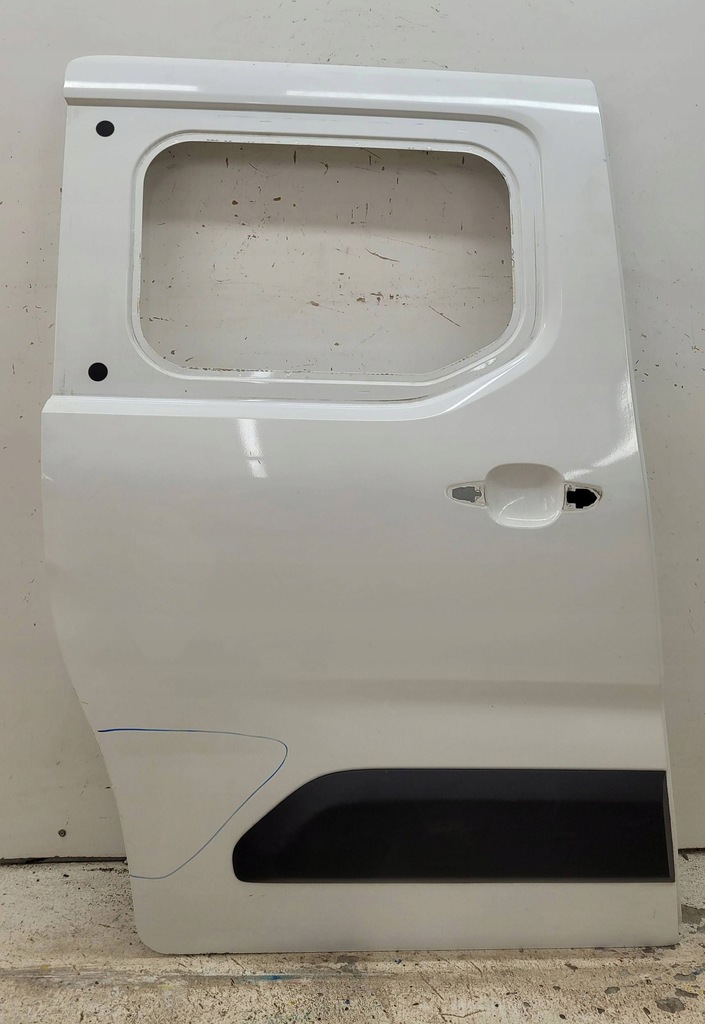 фото №1, Peugeot partner citroen berlingo iv 4 18- дверь правое сдвижные