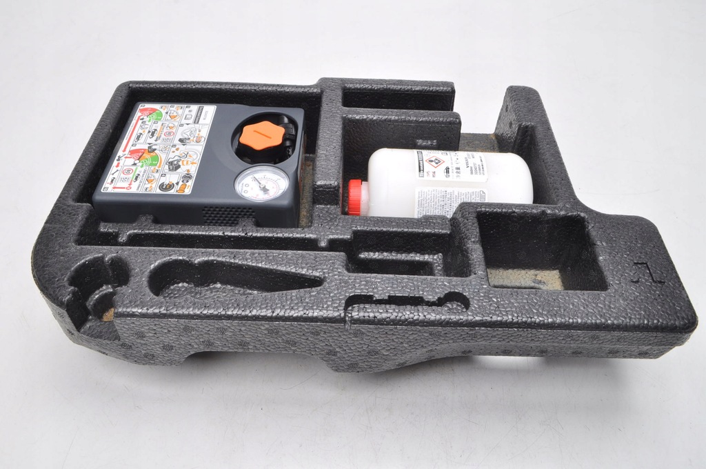 фото №1, Volvo v90 ii компрессор do kół 31680048 вкладыш