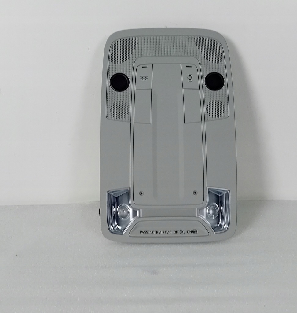 фото №1, Audi q3 83a лампа освітлення кабіни