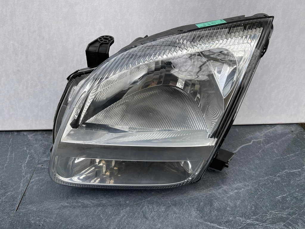 фото №1, Suzuki ignis 2 левая лампа перед