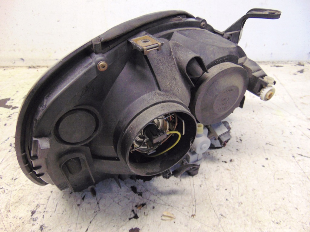 фото №11, Лампа ліва перед передня nissan almera tino europa