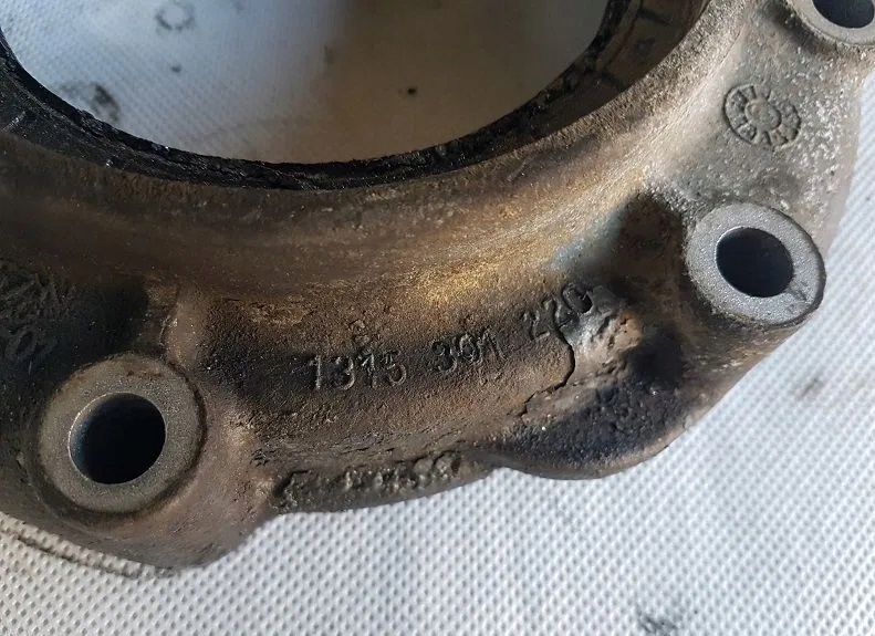 фото №2, Корпус вала фланець zf daf xf 105