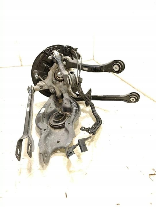 Набор подвеска заднего mercedes-benz eqe v295 2023 левая сторона a2233527 в Украине