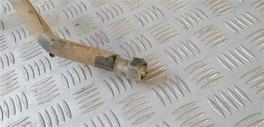 фото №3, Tribute maverick шланг кондиціонера 2.0b