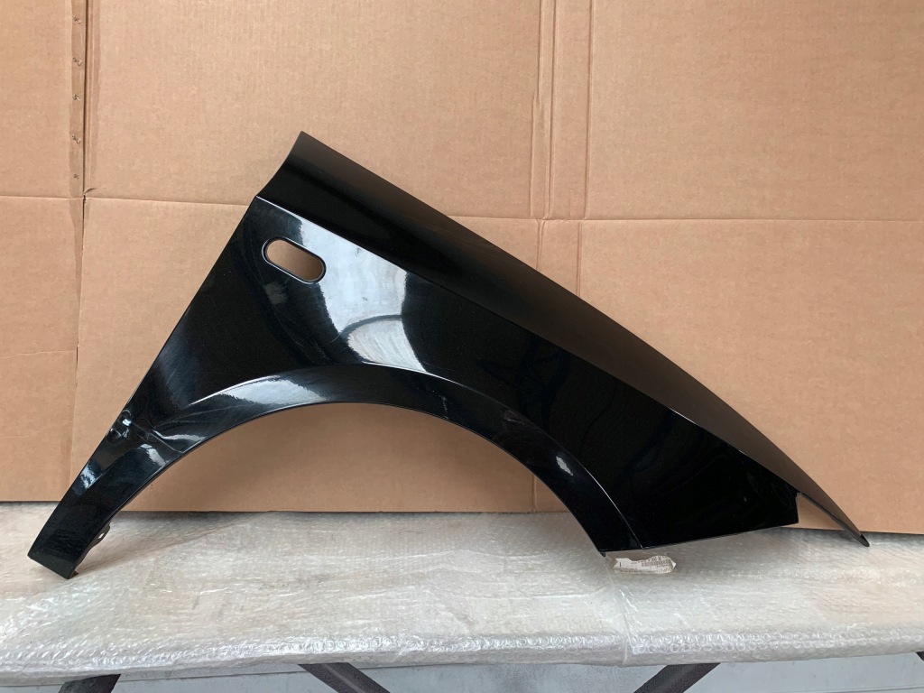 фото №1, Seat ibiza 6j0 06-16 правий передній крила