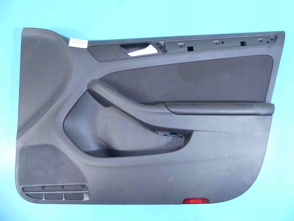 фото №1, Обивка обшивка дверь перед правый vw jetta vi 5c