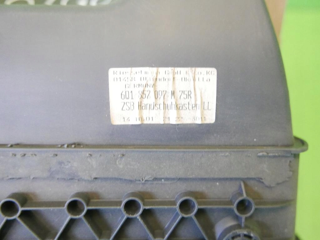 фото №7, Бардачок пасажира правий з панелі vw polo iv 9n hb 01-05