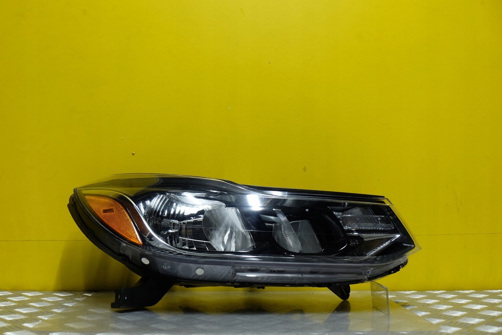 фото №1, Chevrolet trax 2017- фара лампа звичайна r usa