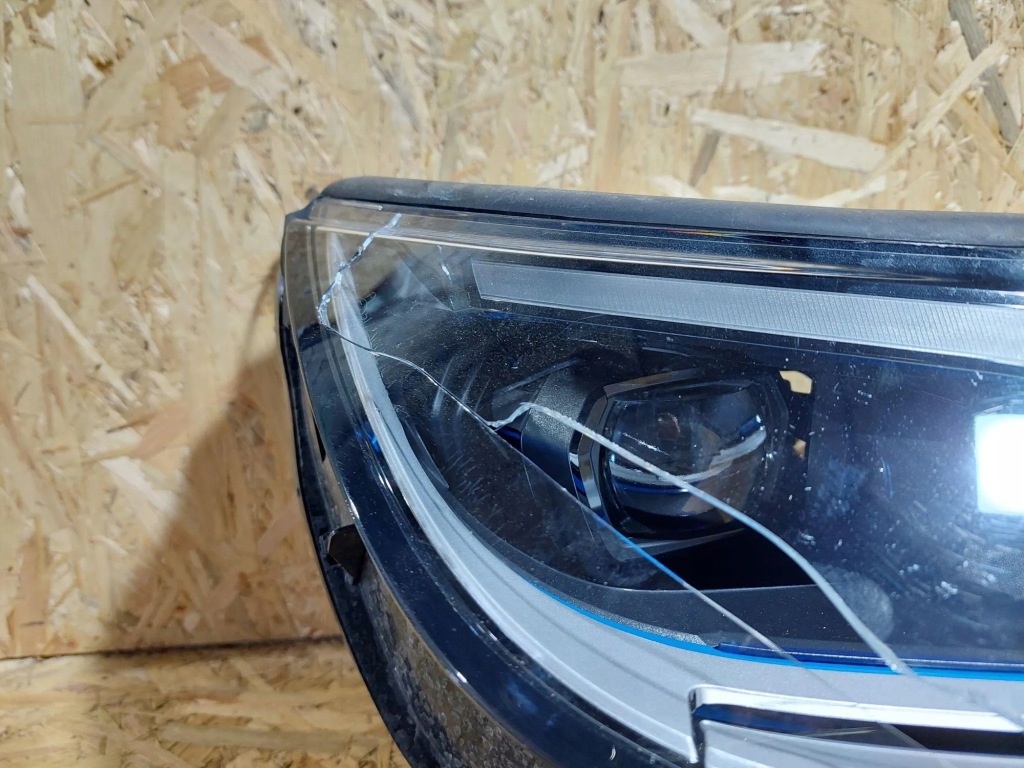 Лампа правая передняя bmw ix i20 5a3cea204 0.02l дизель 2022 Киев