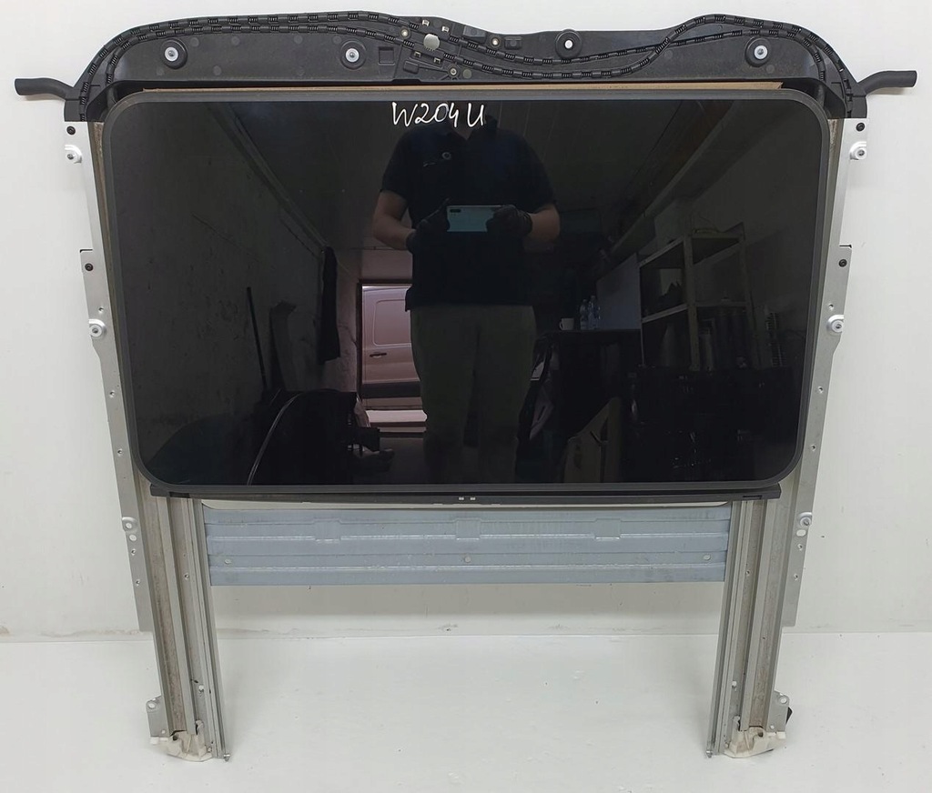 фото №1, Люк mercedes w204 a2047800029