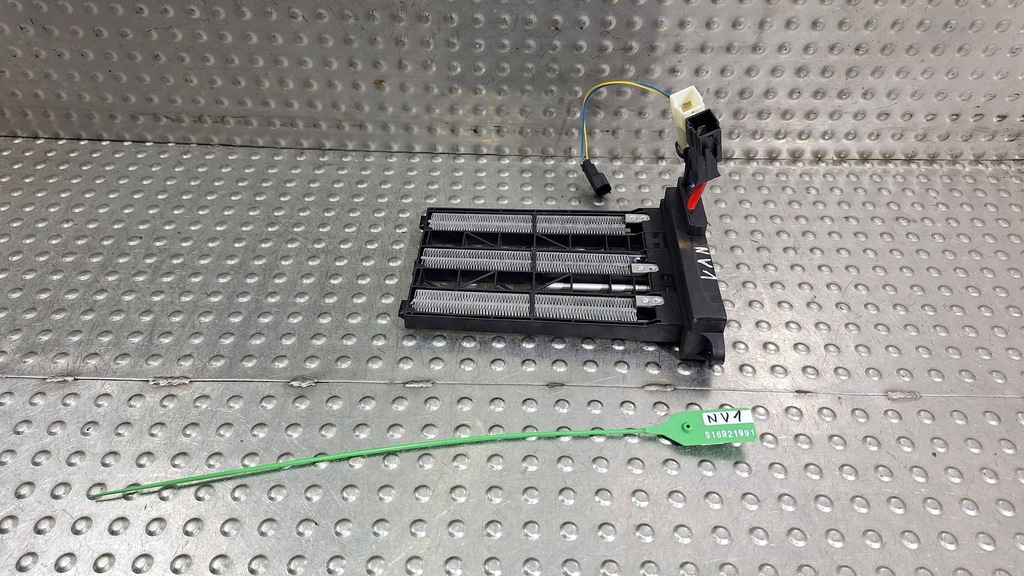 фото №1, Отопитель электрическая 31418971 volvo v40 ii