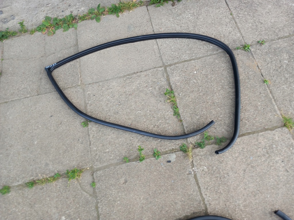 фото №1, Прокладка двері правий перед hyundai i30 i fd lift