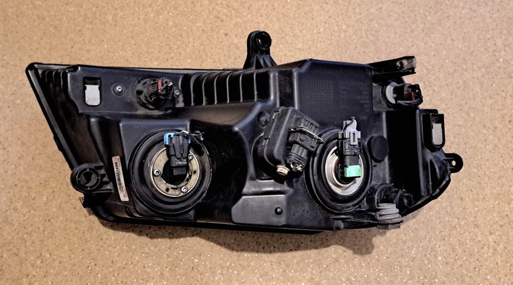 фото №8, Dodge charger фара лівий fd05116203ad 241