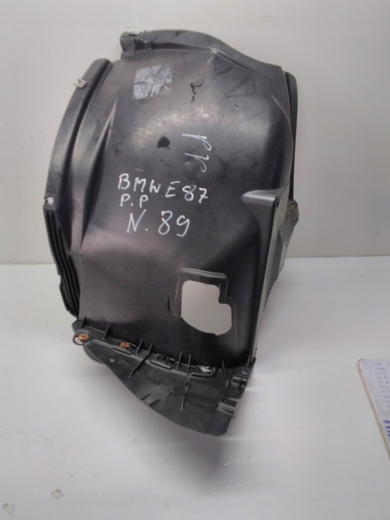 фото №1, | bmw 1 e87 підкрилок правий перед 2 частини комплект