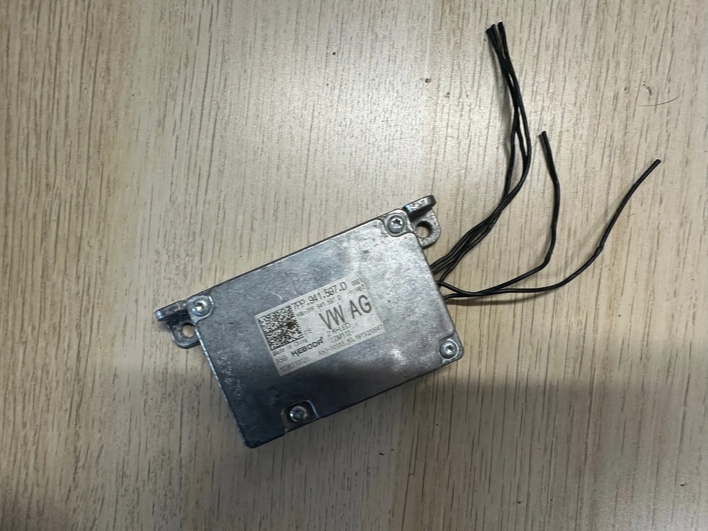 фото №1, Skoda scala перетворювач модуль led 7pp941597d