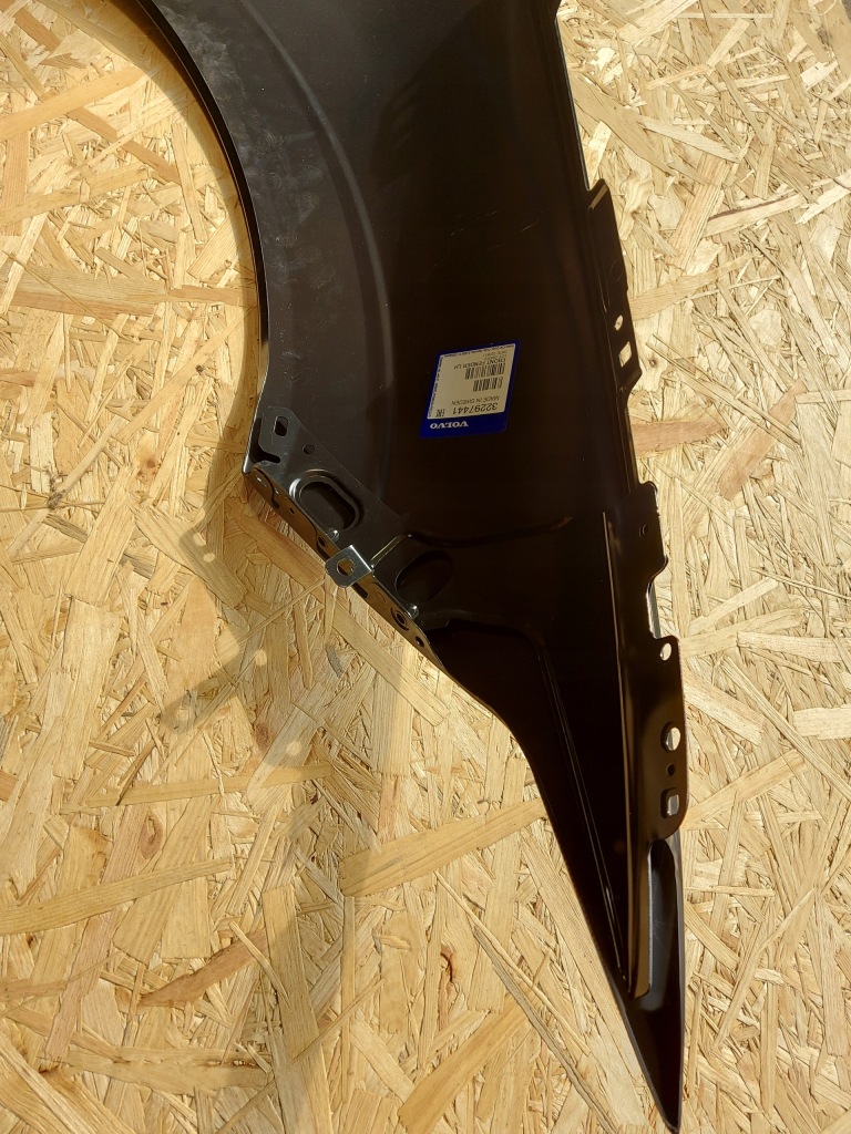 Крило ліве перед volvo xc60 2 2017- передній новий оригінальний 32297441 Недорого