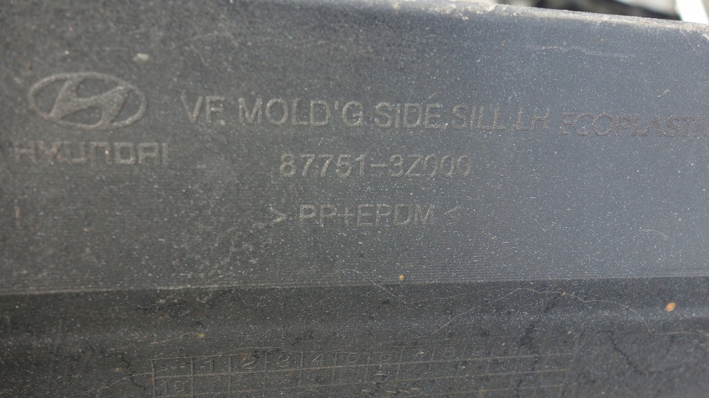 фото №8, Hyundai i40 kombi левый порог молдинг порог левая // 317