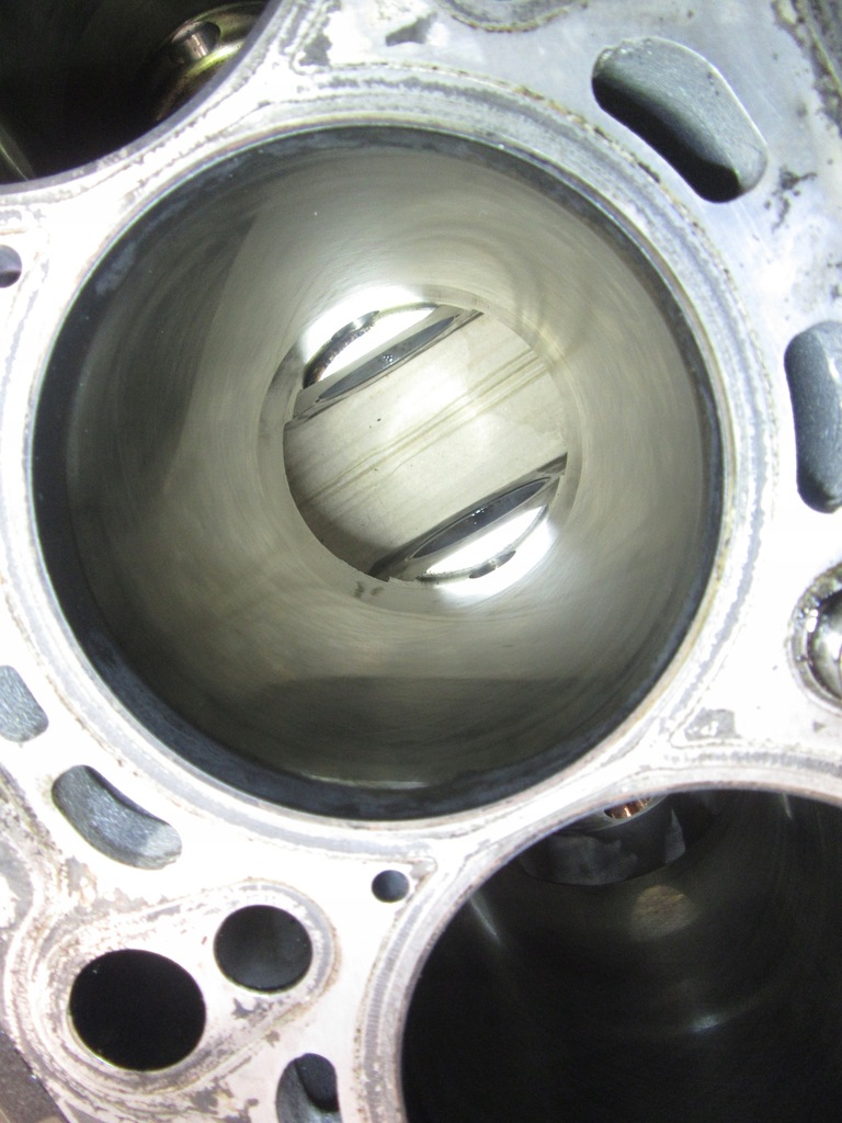 фото №7, Блок двигуна bmw e60 e61 e65 e70 e83 e90 e91 e92 m57n2 3.0 231 235km 306d3