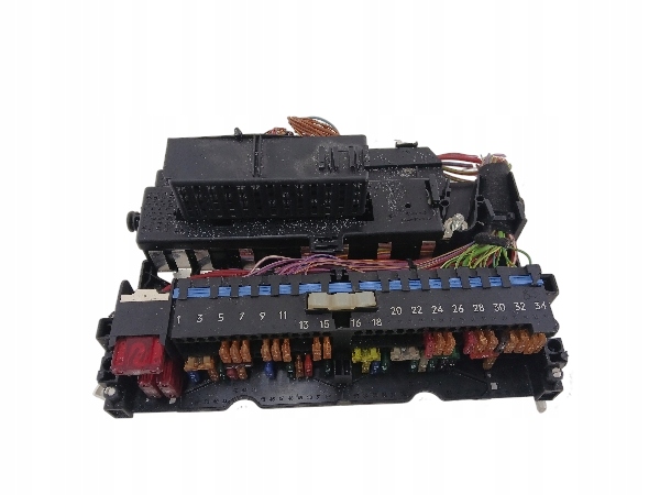 фото №1, Bmw e46 2.0 коробка запобіжників