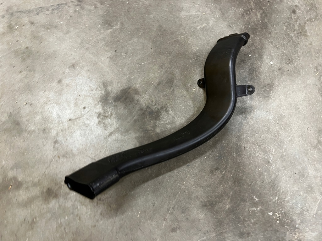 фото №1, Воздуховод канал воздуха задняя левый volvo xc90 ii