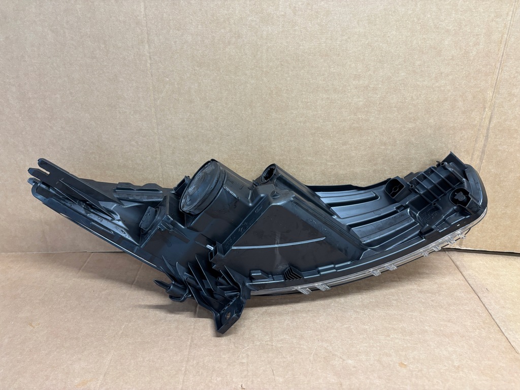 фото №9, Renault zoe i лампа перед передняя левая eu nowa оригинал 260609522r