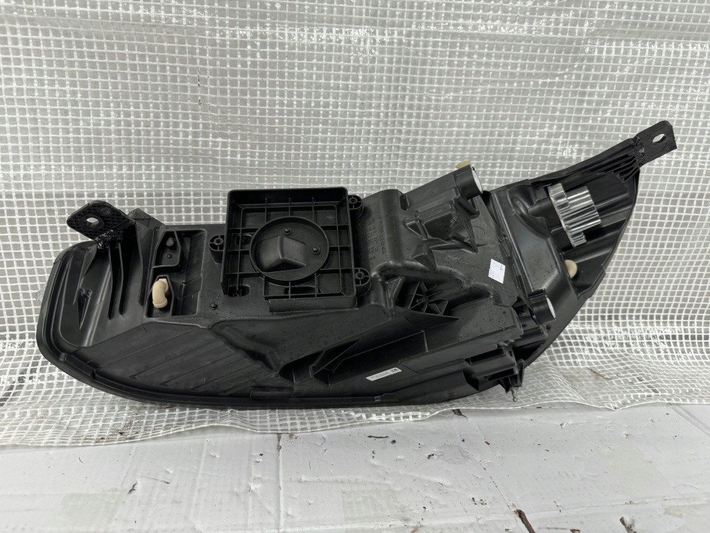 Ford focus mk4 рестайлінг  правий фара full led в Україні