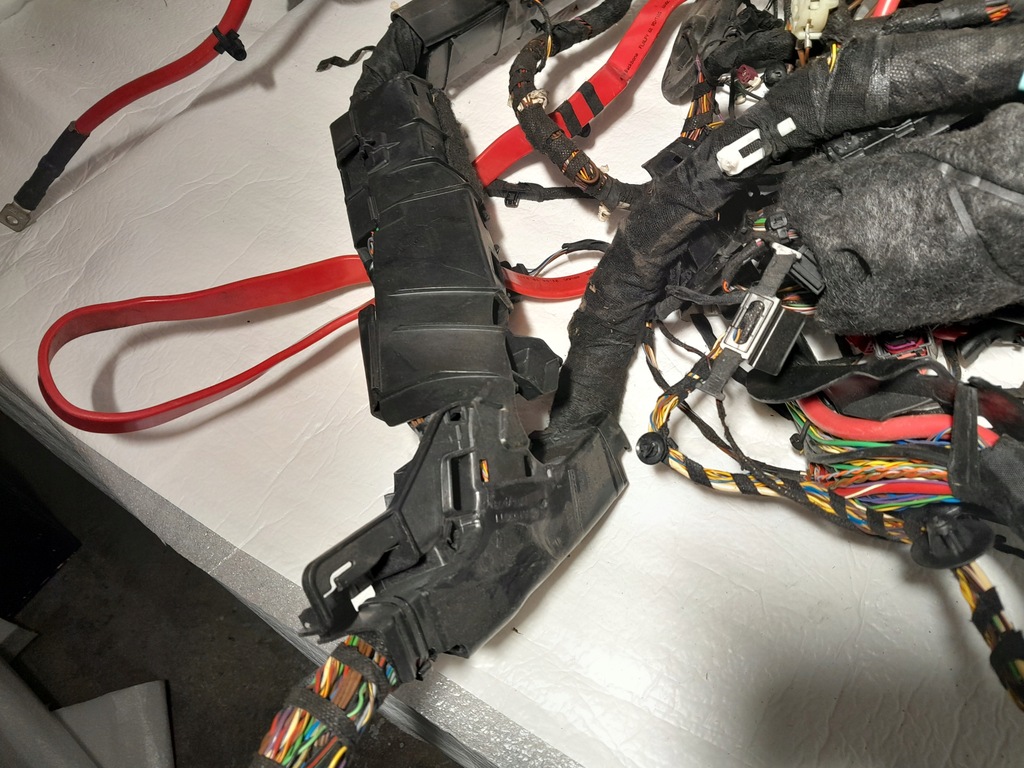 фото №7, Audi a4 b9 жгут электропроводка салона 2.0 tfsi