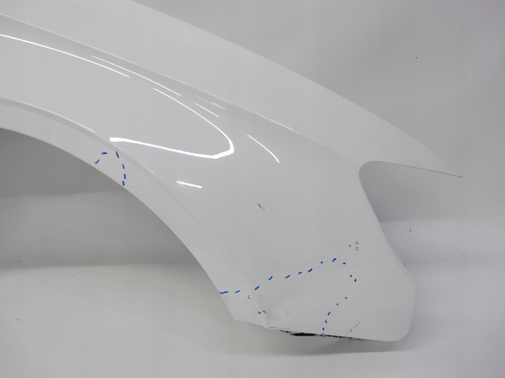 Audi a3 8v седан 8v5 кабриолет  2012-2020 крыло правая  передний оригинальный Киев