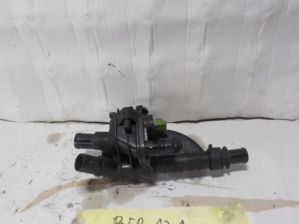 фото №1, Citroen berlingo ii 1.6ehdi корпус термостата 9684588980