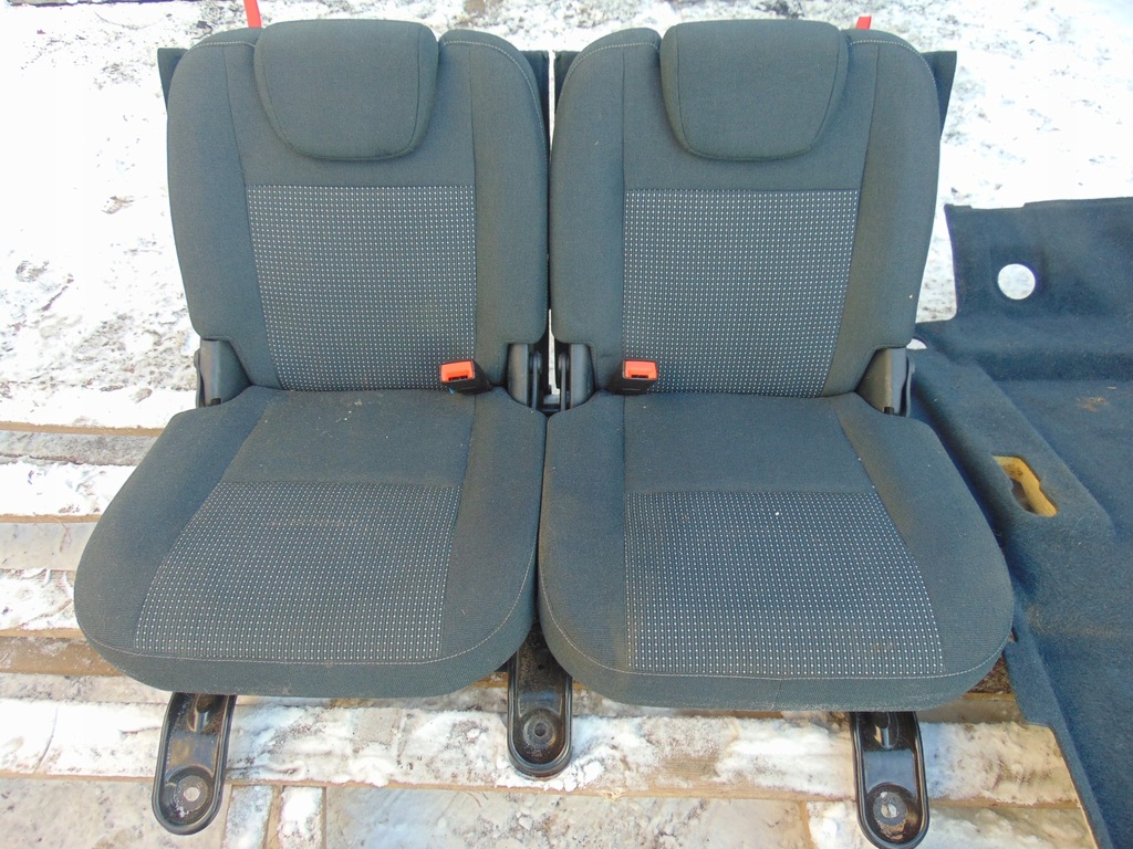 фото №3, Сиденья третьего rzędu c-max mk2 grand