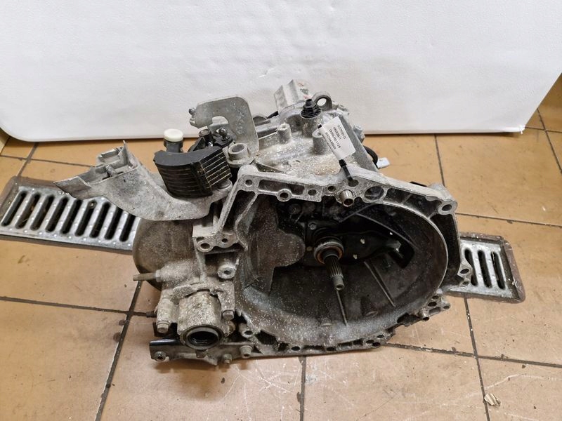 фото №1, Citroen c3 aircross 1 i crossland x 1.2 b коробка передач передач механічна коробка передач 6b