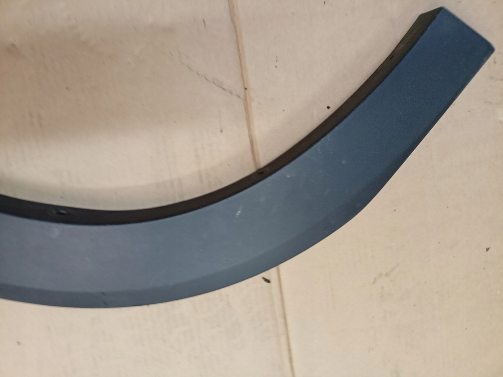 фото №7, Duster ii молдинг крыла правый перед оригинал