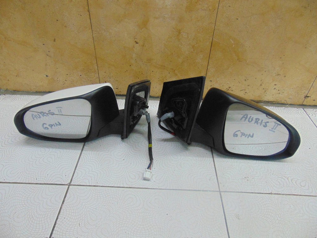 фото №1, Зеркало правое toyota auris ii 2 6pin