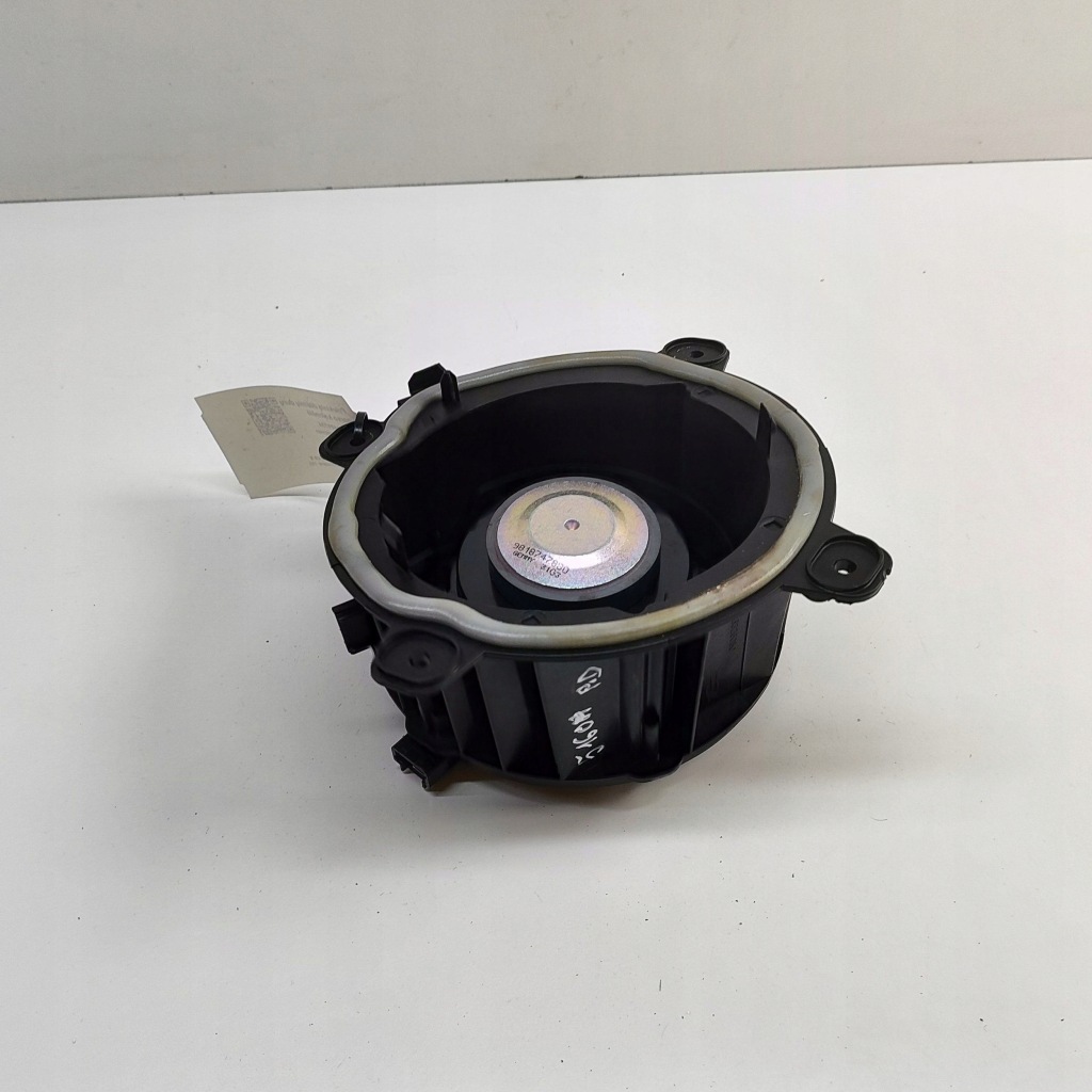 фото №6, Peugeot 2008 ii 2023 правая сторона динамик дверь передних