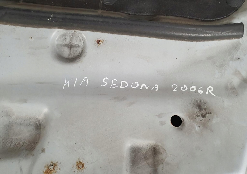 фото №8, Капот kia carnival ii sedona