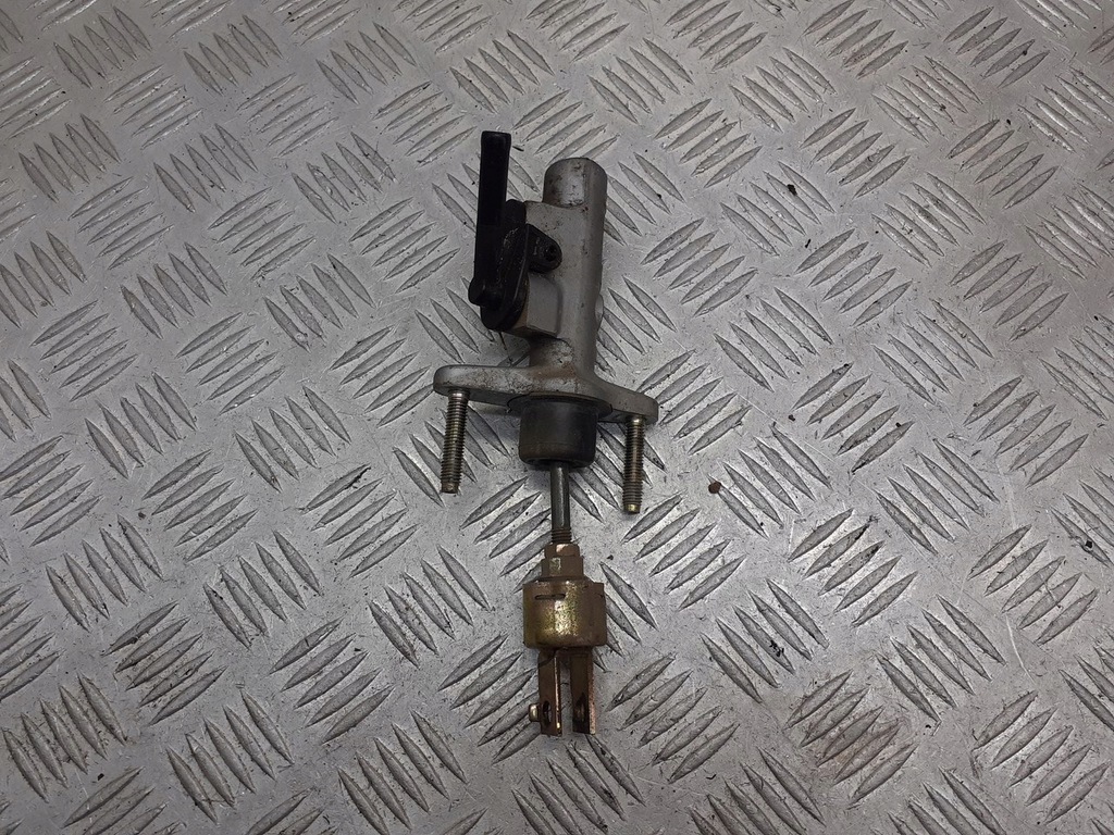 фото №1, Помпа сцепления toyota yaris verso 1.3