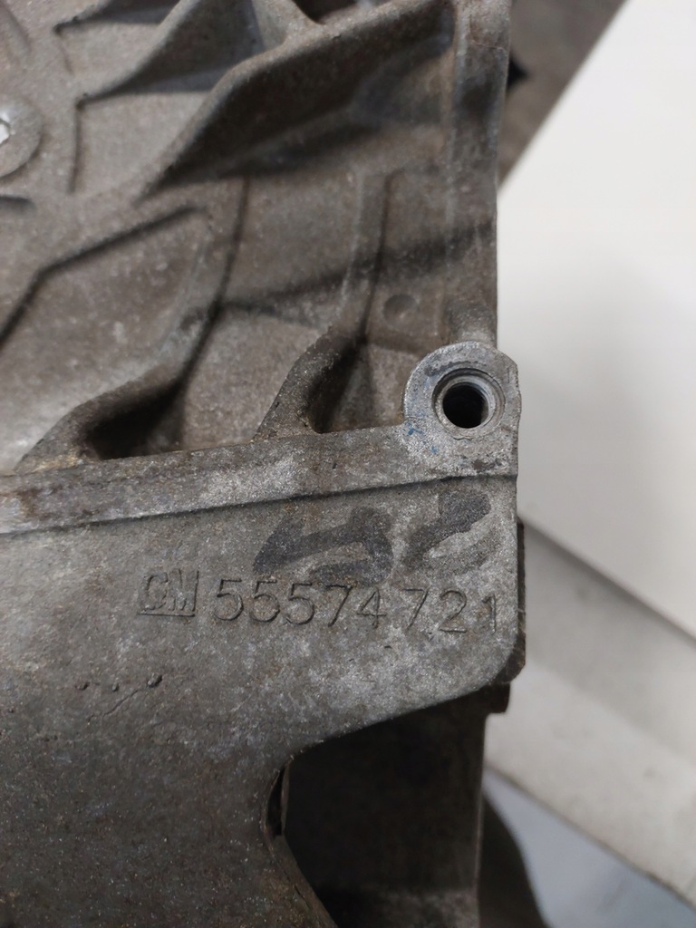 фото №5, Кронштейн насоса пального opel insignia 55574721
