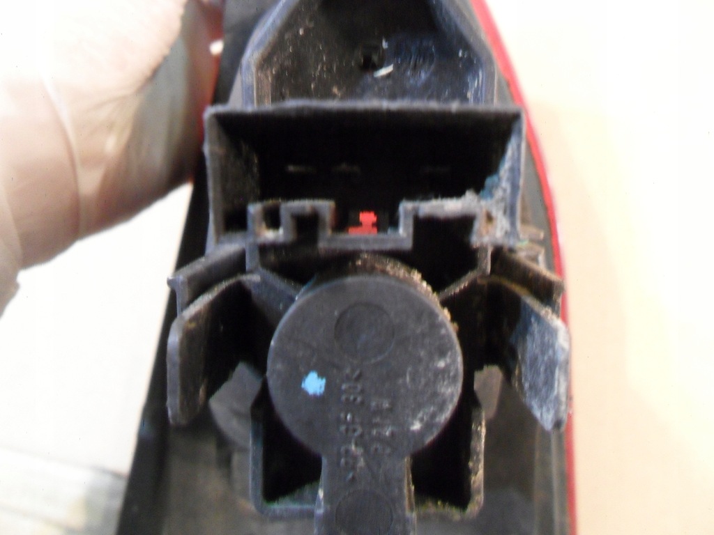 фото №16, Bmw x1 e84 лампа правая крышка багажника